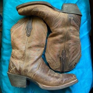 Used Ariat Boots